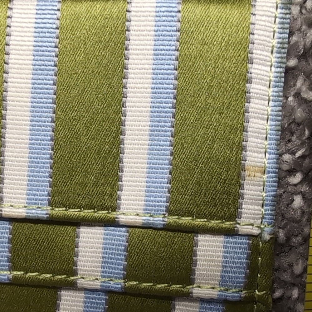 Small Cardholder - Picture 3 of 4